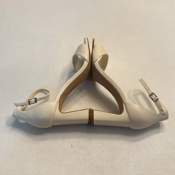 Vince Camuto Annay Sandal Creamy White - Picture 5 of 7